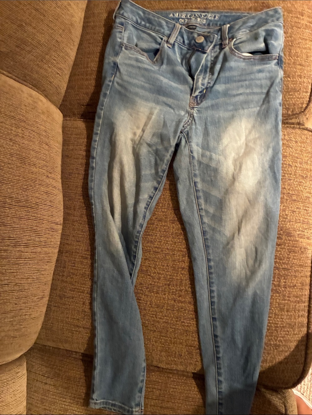 American Eagle Outfitters Faded Light Blue Women's Skinny Jeans
